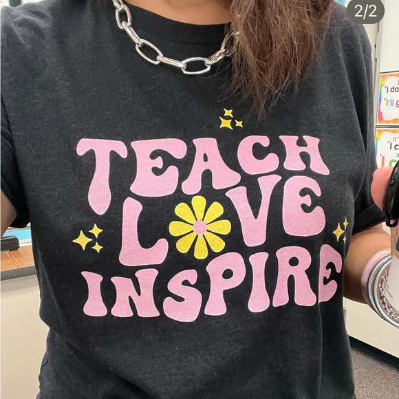 Teacher tee - Picture 2 of 3